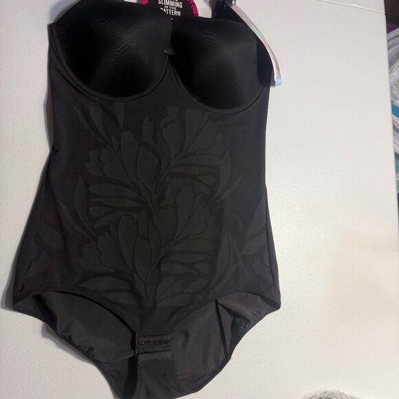 Maidenform Flexes Women's Ultra Firm Fit Sense Body shaper Floral XXL NWT - Picture 2 of 7